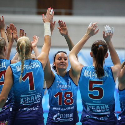 "Динамо" (Москва)-"Факел" (Новый Уренгой)