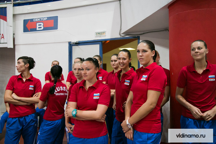 Товарищеский матч со сборной Италии - таков свободный от основных игр день для россиянок на Кубке Ельцина.